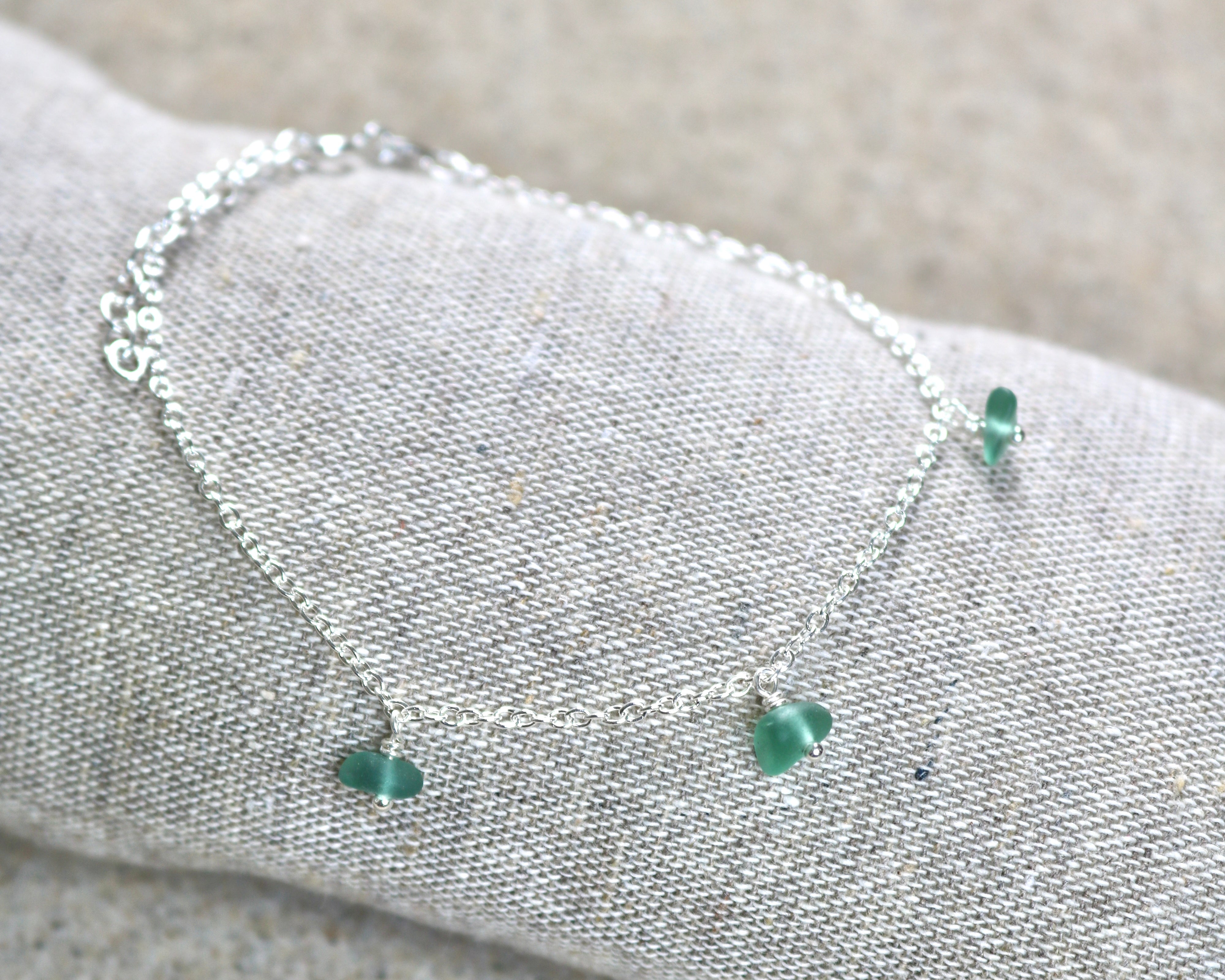 Unika sea glass armbånd - sølv
